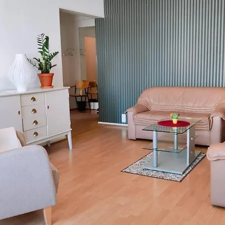 Beautiful Full Apartment In City Center Of Joensuu- Kauppakatu 39 בית אירוח יואנסו